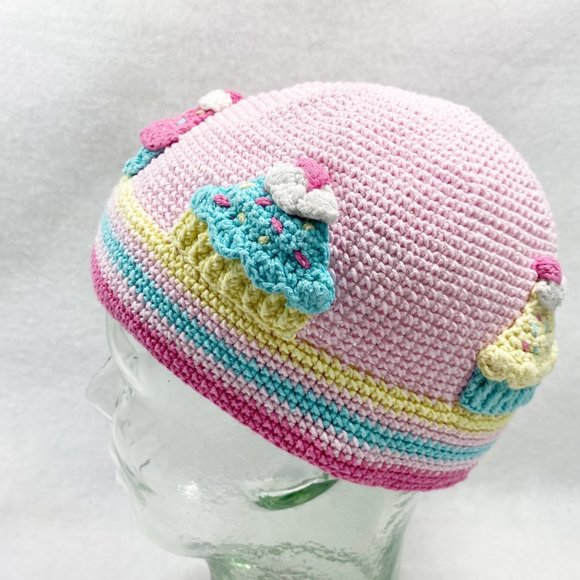 DayLee Design Hand Crochet Cupcake Beanie 1-2yr - Picture 9 of 13